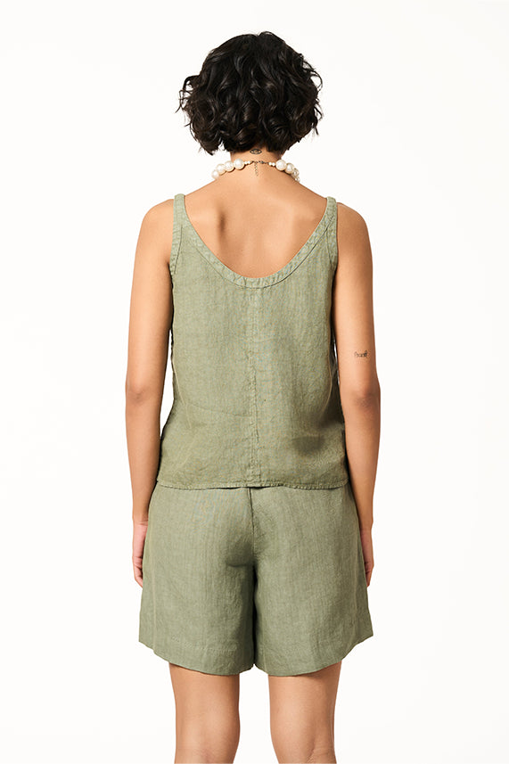 Leah Linen