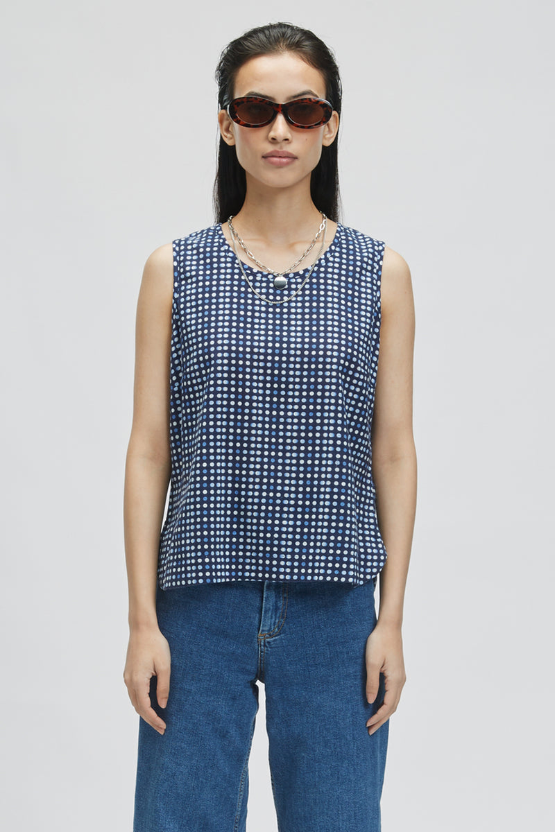 Vesta (Khadi)