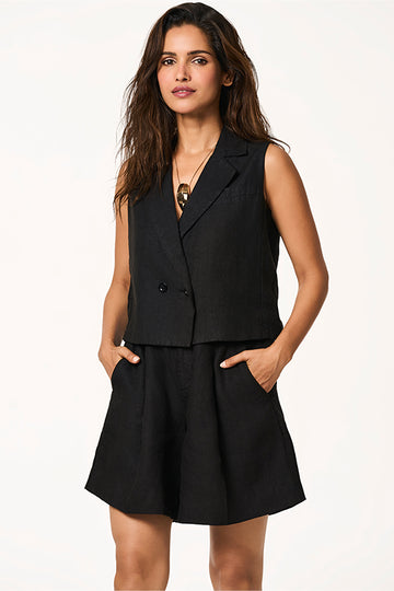 Kira Linen
