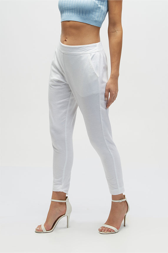 #color_white #color_white