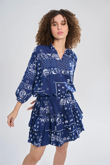 Belle (Khadi)