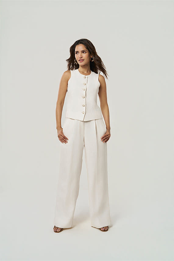 Ashley Delphi - Ivory