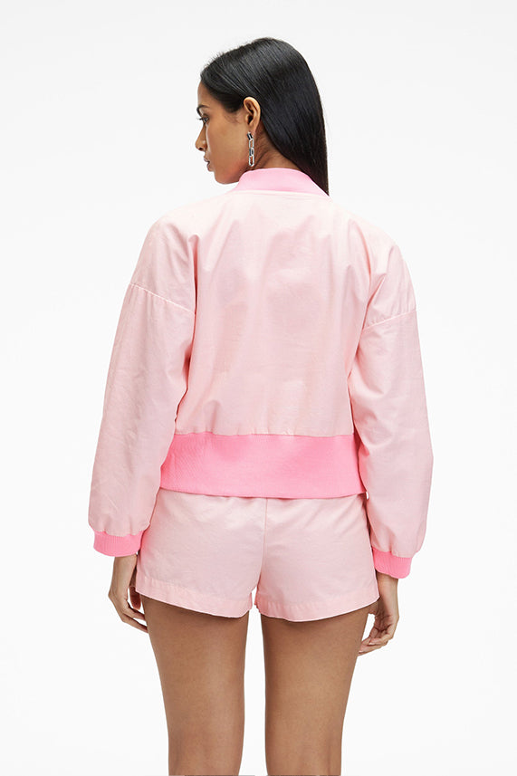 #color_astro-sheen-aurora-pink