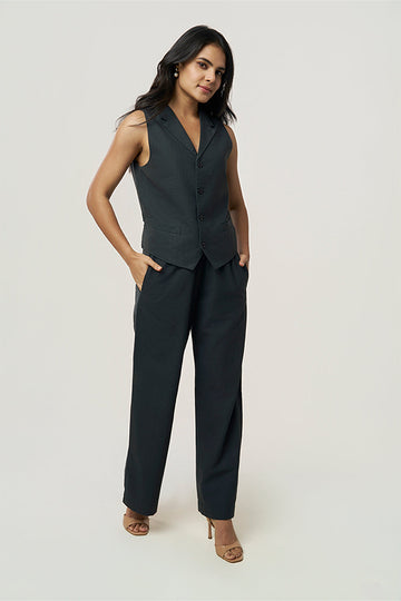 Lara Khadi Vest