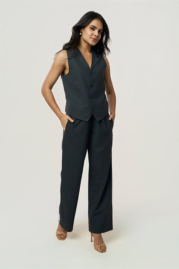 Lara Khadi Vest