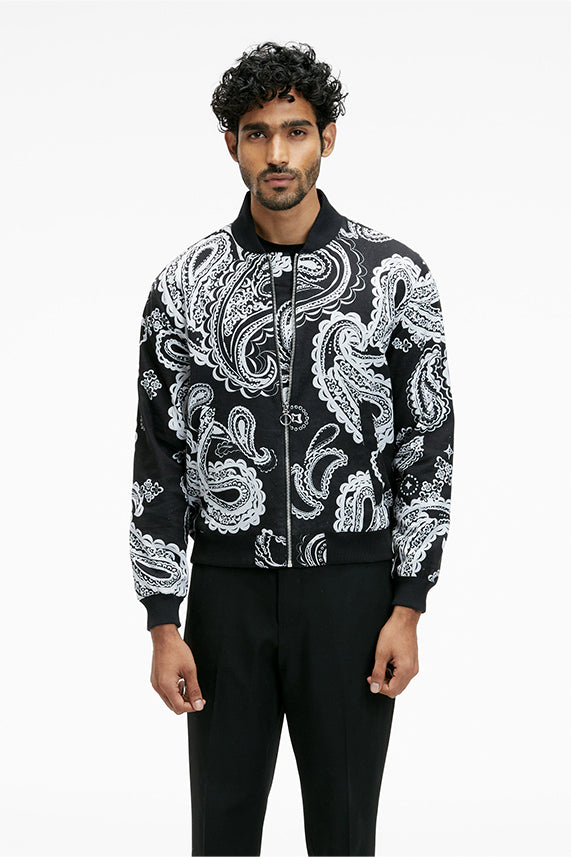 Berghain (Khadi)