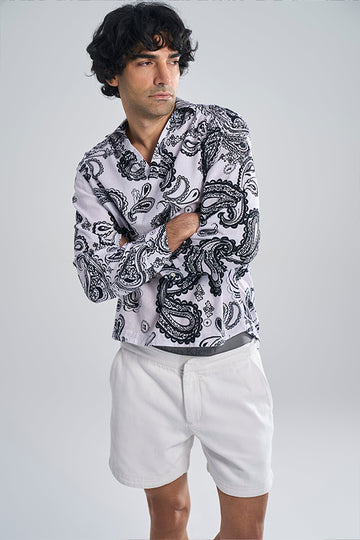 Nevis (Khadi)