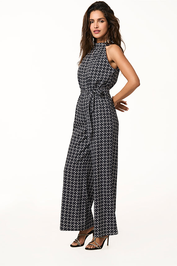 #color_black-white-monogram