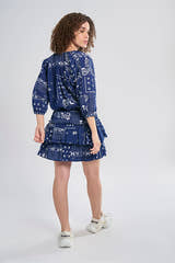Belle (Khadi)