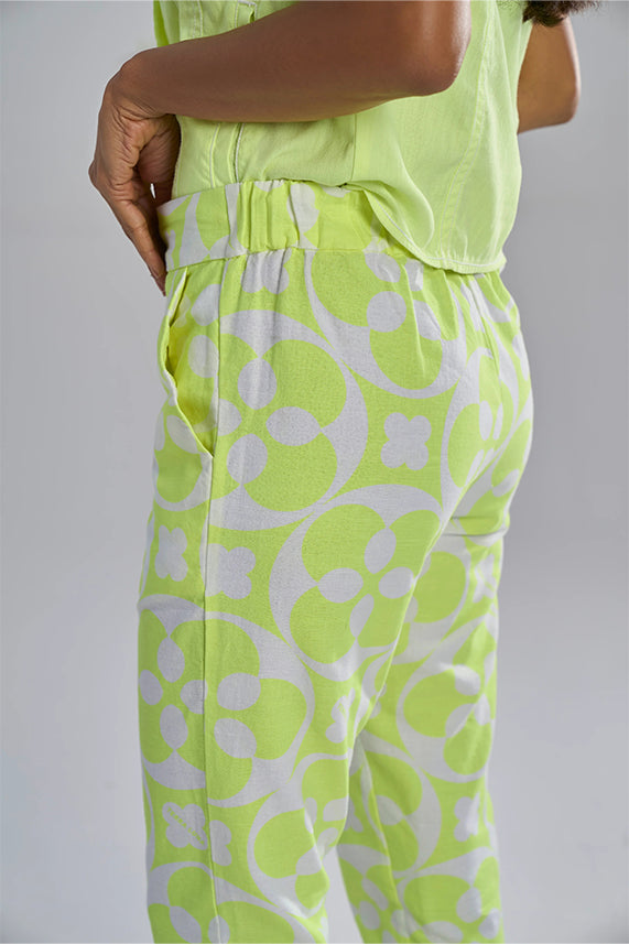 #color_crescent-bloom-aurora-yellow