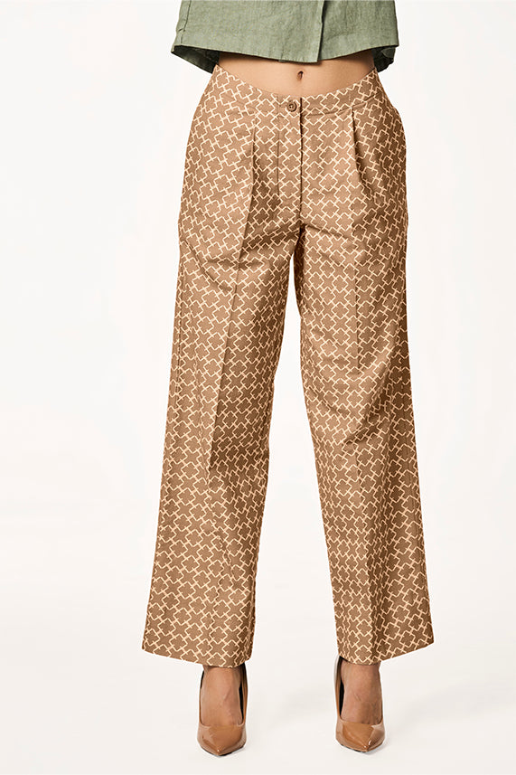 #color_toffee-white-monogram