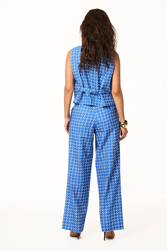 #color_ocean-blue-white-monogram