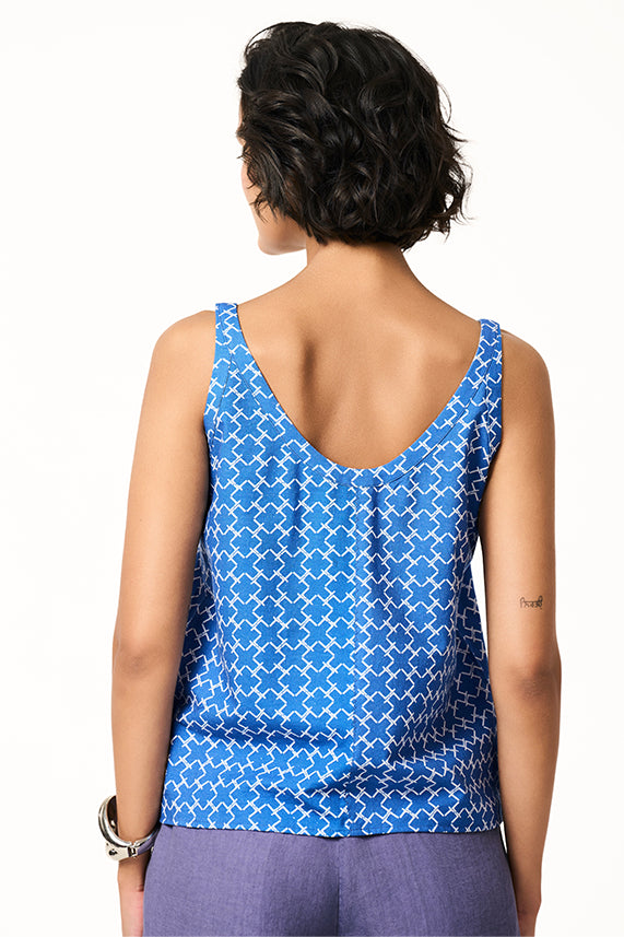 #color_ocean-blue-white-monogram