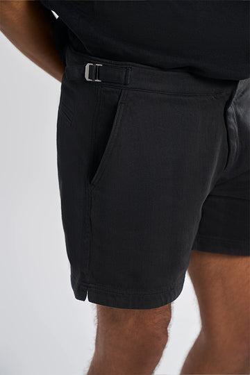 Nevis (Khadi)