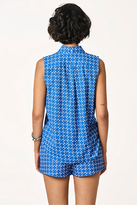 #color_ocean-blue-white-monogram