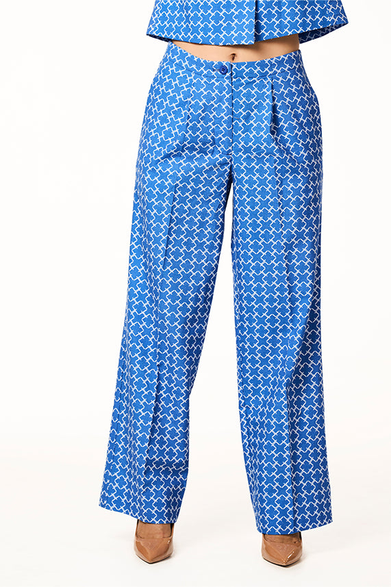 #color_ocean-blue-white-monogram