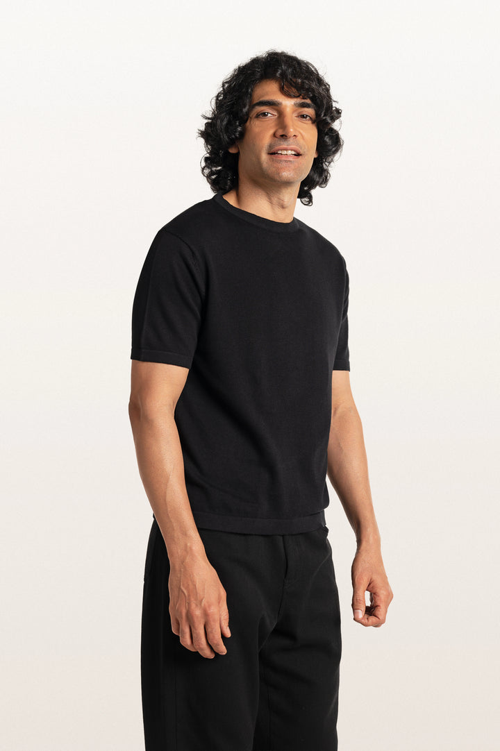 Tian Black Men's Smart Fit T-Shirt