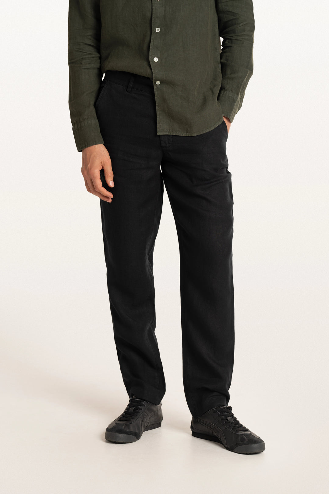 Dax Linen Black Men's Slim Fit Trouser