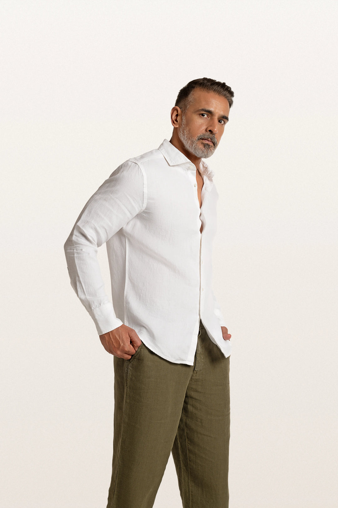 Sloane White Men's Slim Fit Shirt