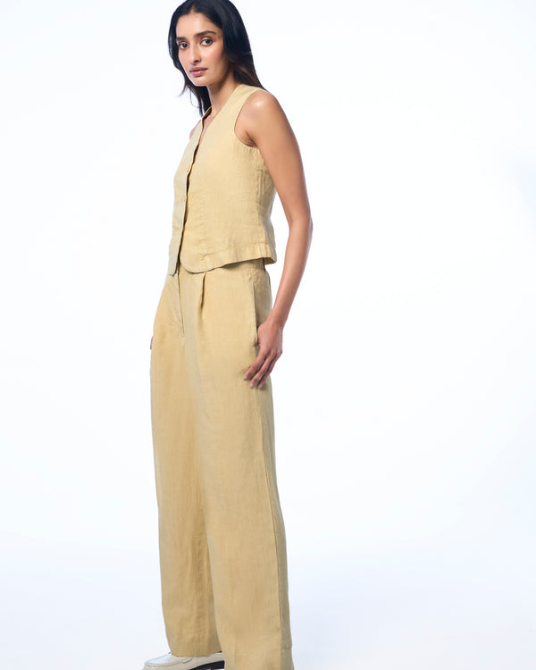 Ara Linen