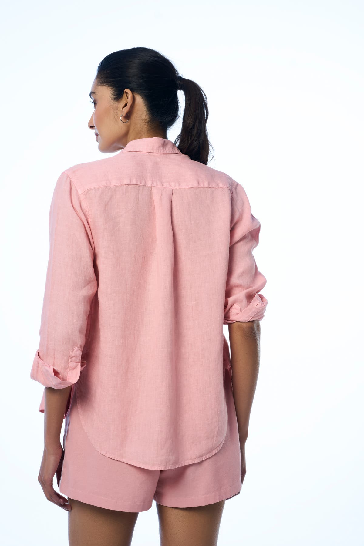 Tani Linen